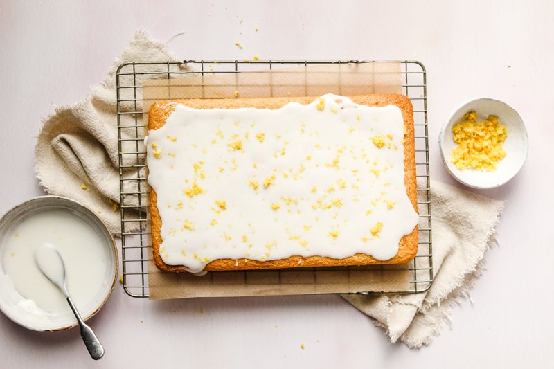 Lemon Drizzle Traybake