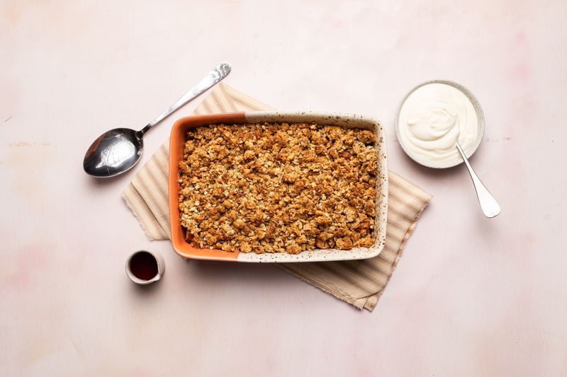 Spiced Pear Breakfast Crumble