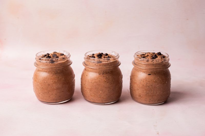 Brownie Batter Overnight Oats