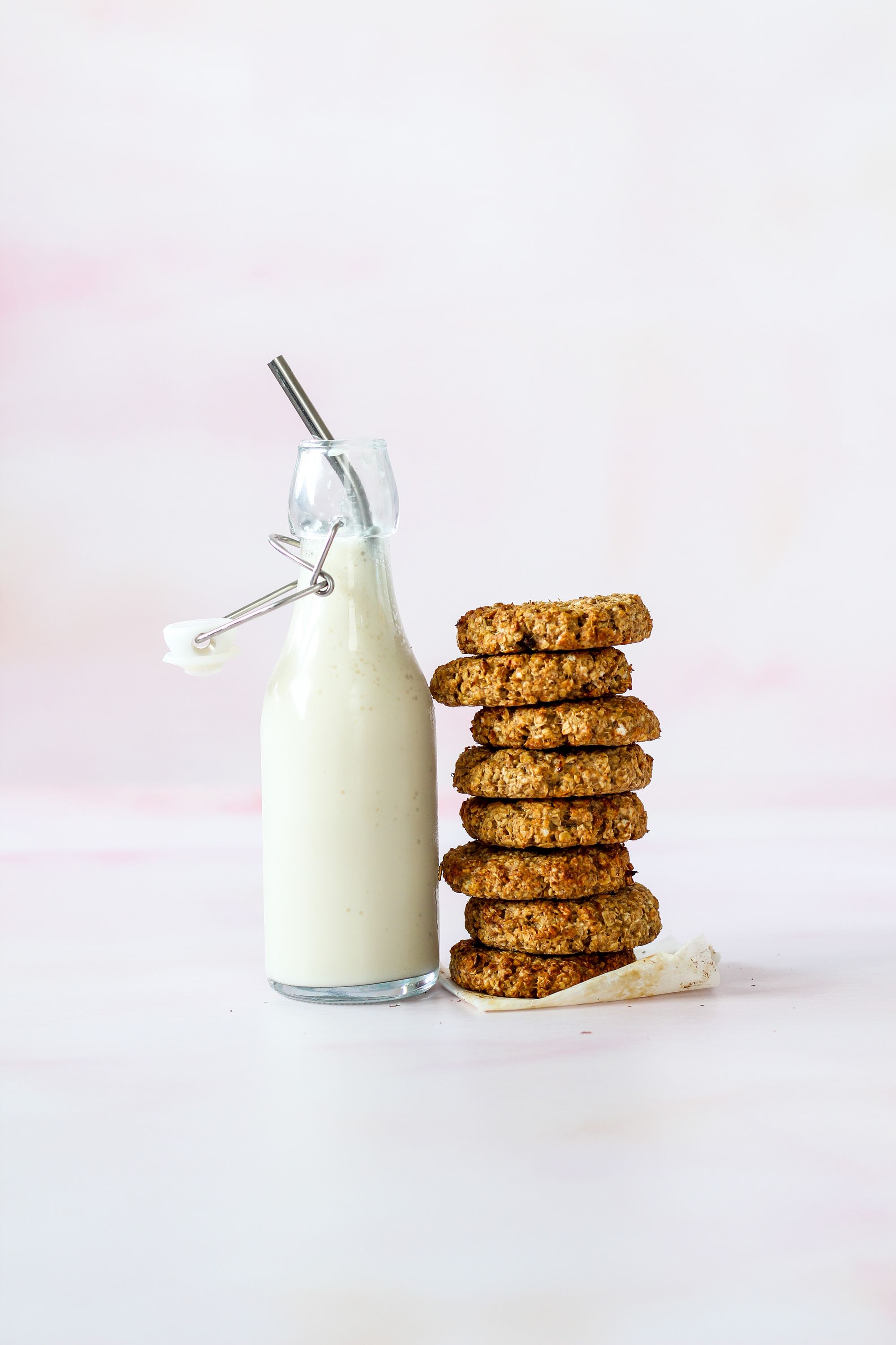 3 Ingredient Oatmeal Cookies