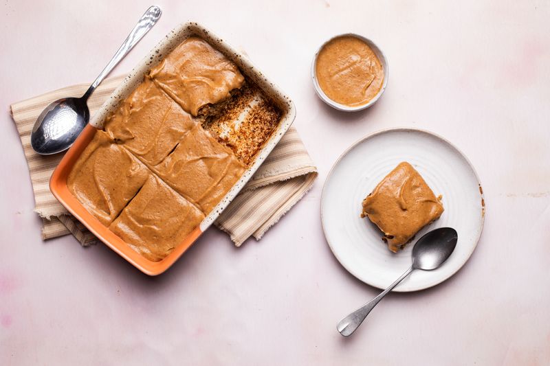 Sticky Toffee Pudding Baked Oats